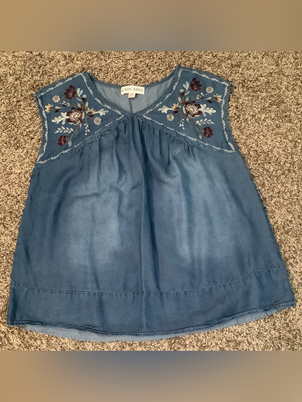 Knox Rose discontinued sleeveless blouse, size: M